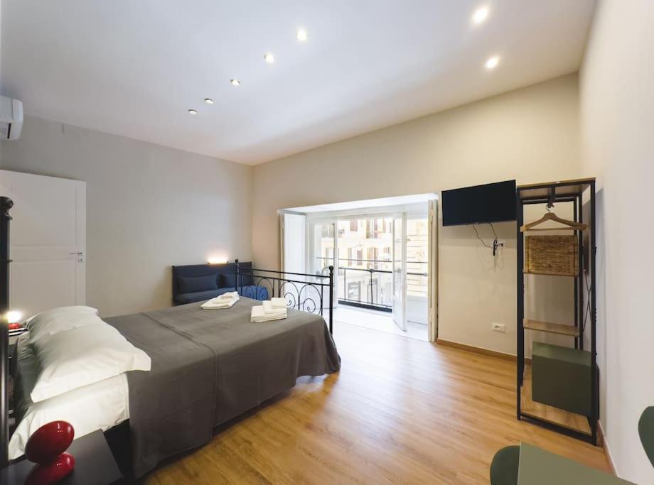 Apartment 6 N'amore, Nel Cuore Di *