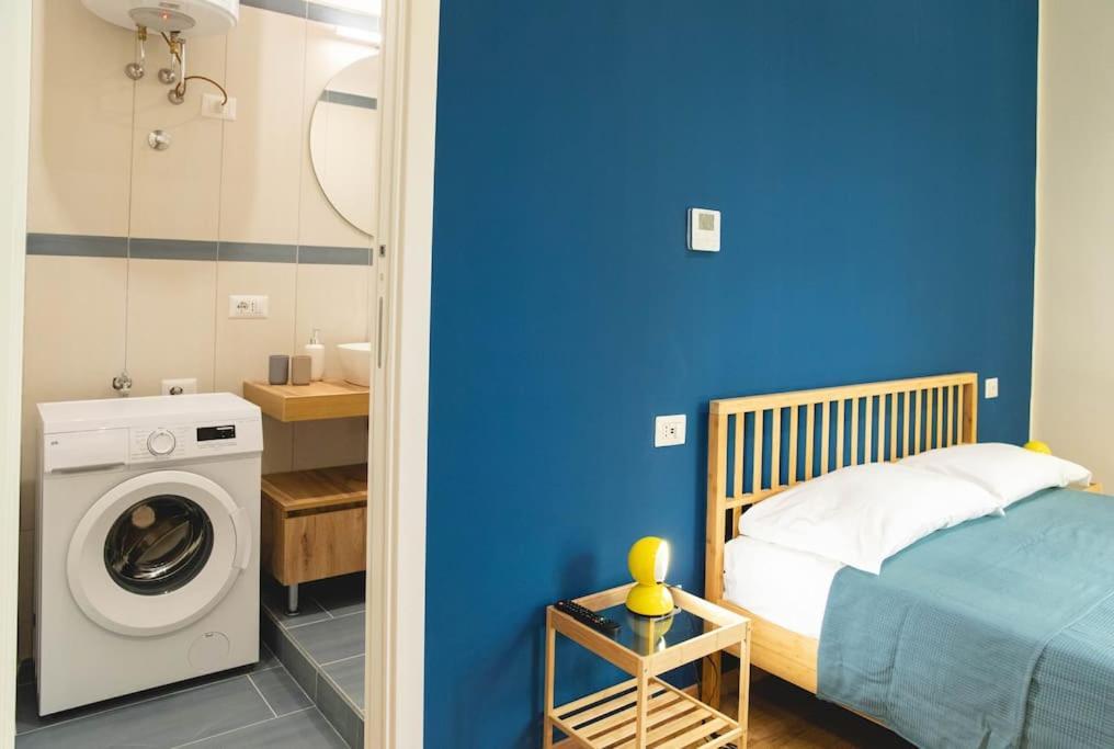 Apartment 6 N'amore, Nel Cuore Di *